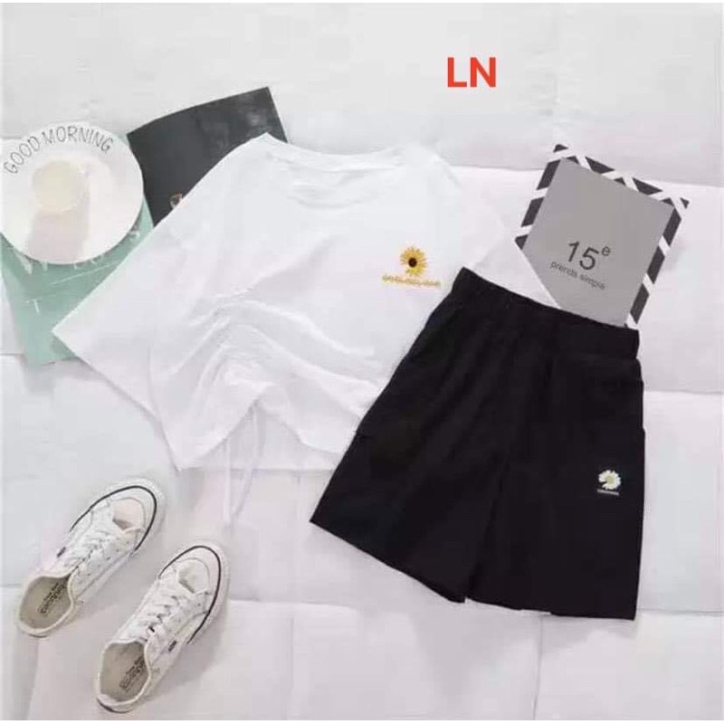 Set áo croprop rút dây ngắn tay + quần đùi hoa cúc Ln