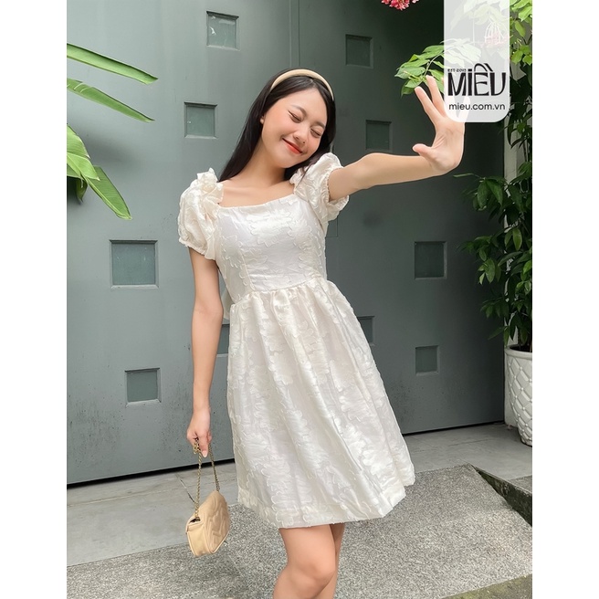 Váy công chúa Laver hở lưng cột nơ cho nàng nữ tính Miều Est.2013
