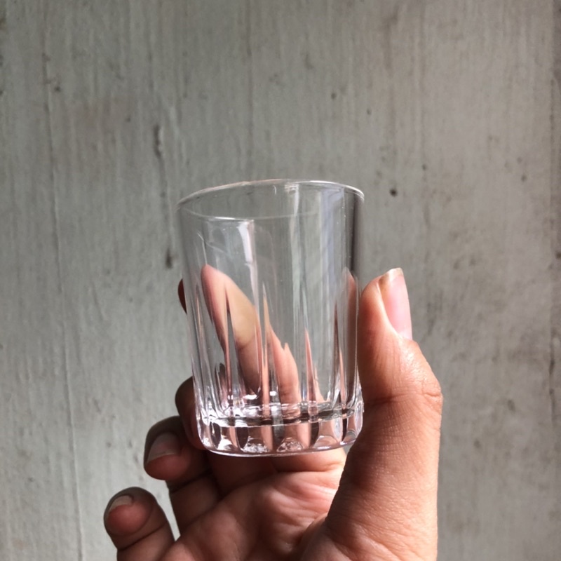 Combo 12 ly trà nhỏ khía đẹp thuỷ tinh Thái 55ml  UG351