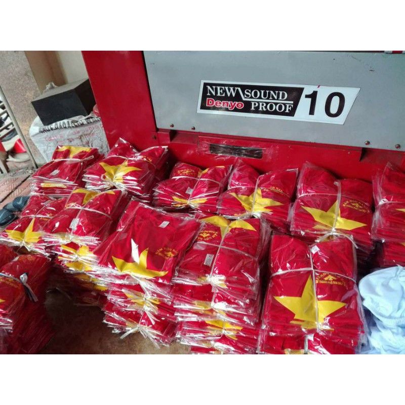 [xưởng sỉ] áo cờ đỏ sao vàng CHẤT ĐẸP (có video) | BigBuy360 - bigbuy360.vn
