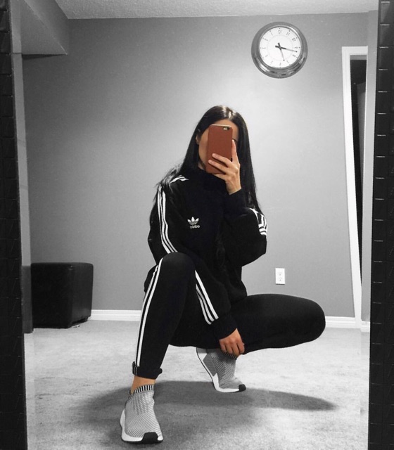Quần leggin trơn 3 sọc adida