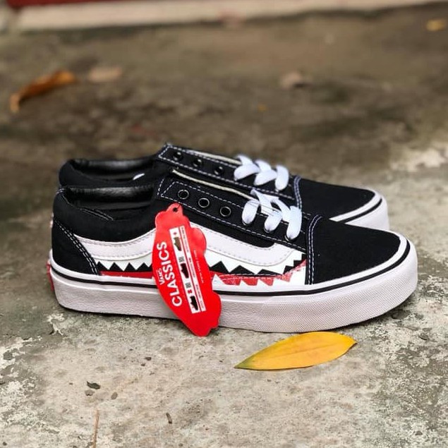 Giày thể thao V old skool Bape Shark, sneaker nam nữ thấp cổ buộc dây  họa tiết răng cá mập, chất liệu vải canvans