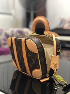 LV vali, Lv hộp da thật