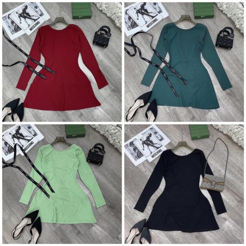 Đầm thun trơn basic tay dài cổ tròn hở lưng ngắn trên gối dáng xòe