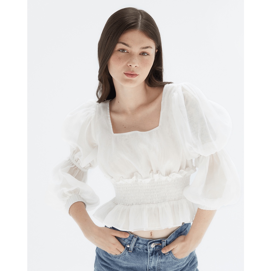 TheBlueTshirt - Áo Kiểu Nữ Tay Phồng Xếp Ly Cổ Vuông Màu Trắng - Hebe Top - White