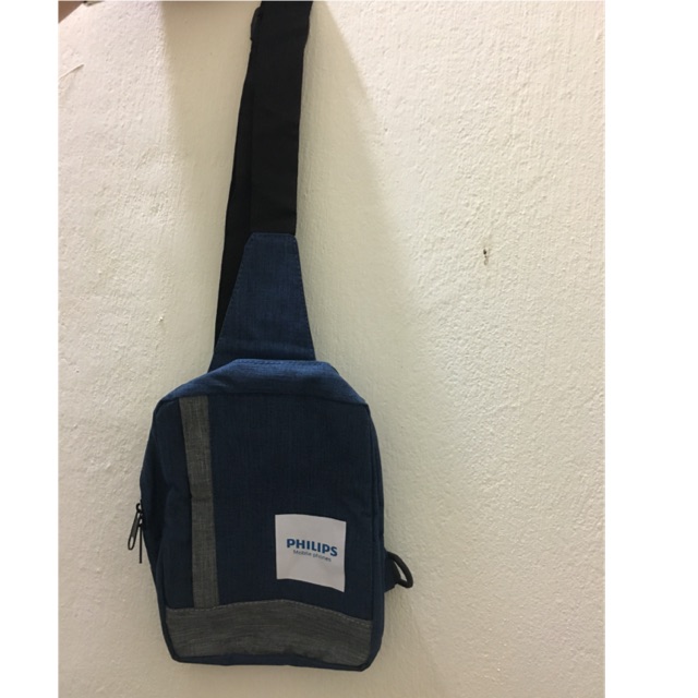 Balô đeo chéo jean