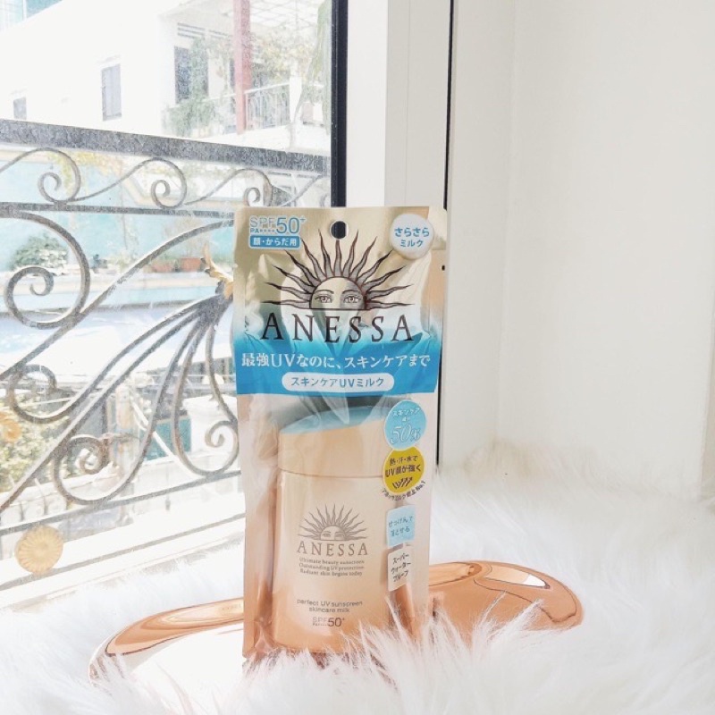 KEM CHỐNG NẮNG DẠNG SỮA ANESSA PERFECT UV SUNSCREEN SKINCARE MILK SPF50+ PA++++ 90ml