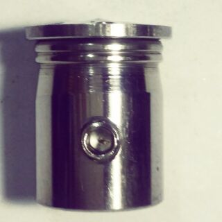 Chụp giò đạp inox...