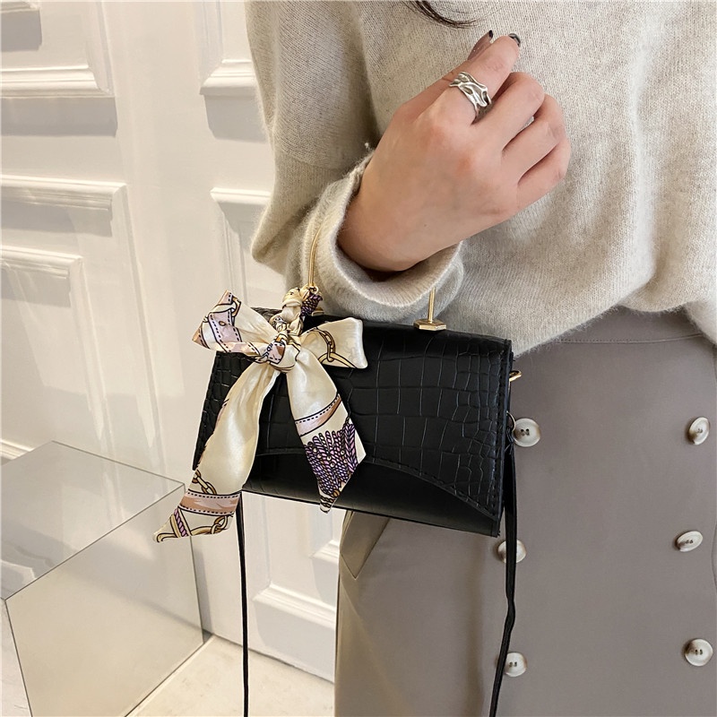 Túi đeo chéo vuông nhỏ màu kẹo thời trang mùa thu cho nữ 2021