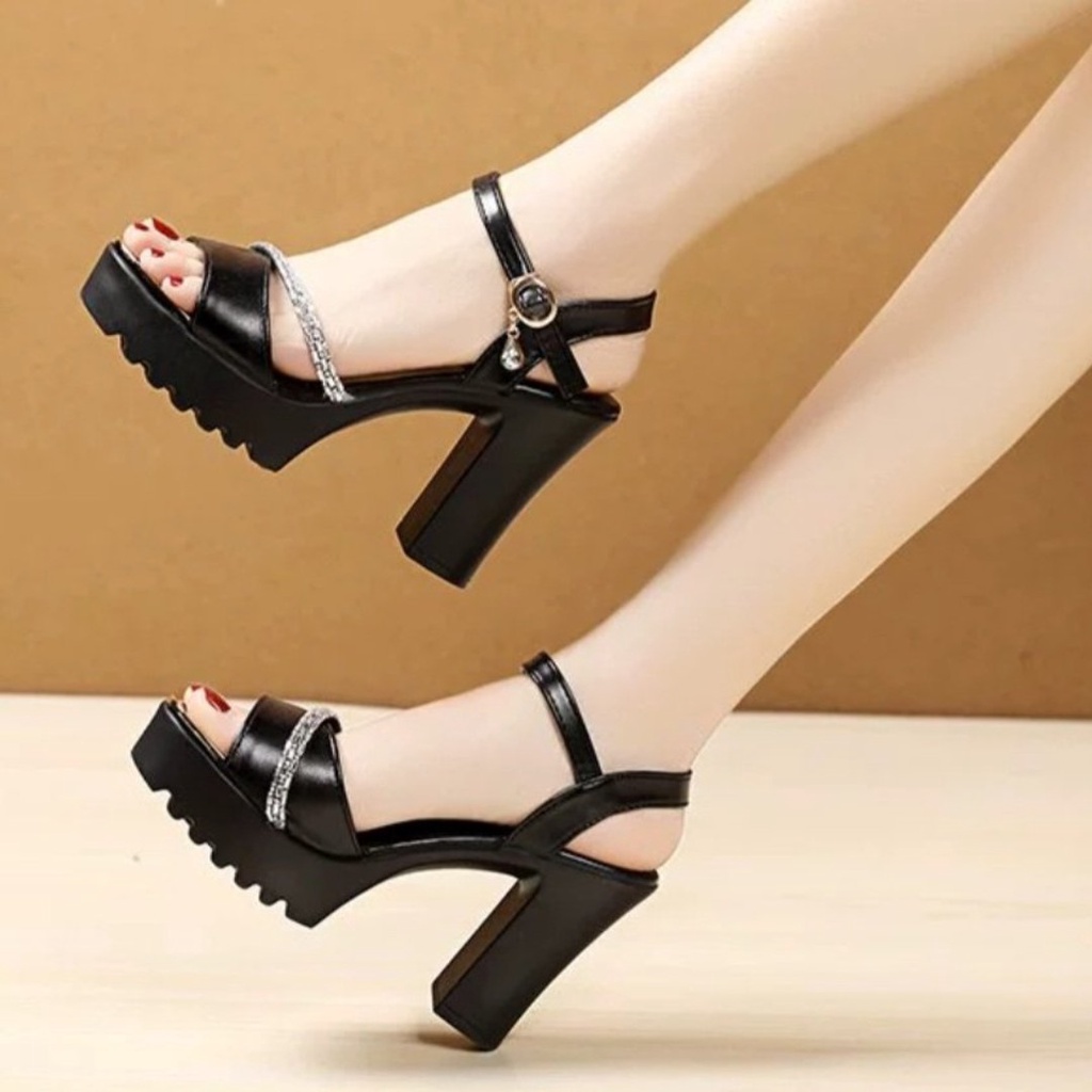 SANDAL CG ĐẾ THÔ PHỐI 1 DÂY ĐÁ SIÊU ÊM