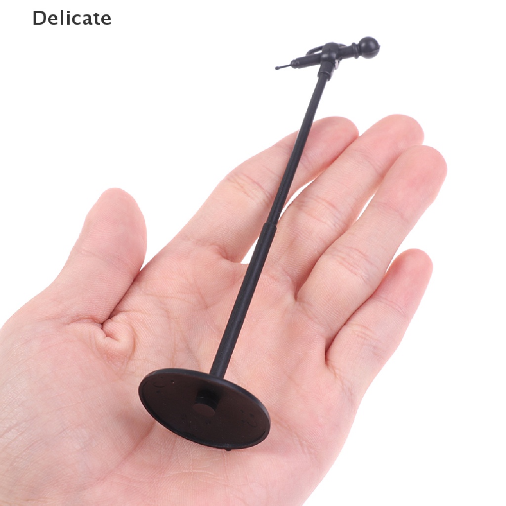 Set chân đỡ và micro trang trí nhà búp bê bằng nhựa chất lượng cao