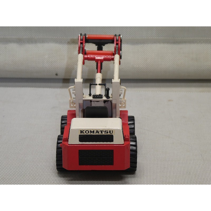 Mô hình máy xúc lật KOMATSU Mini Roder SK07 1/25 Yonezawa - Made in japan