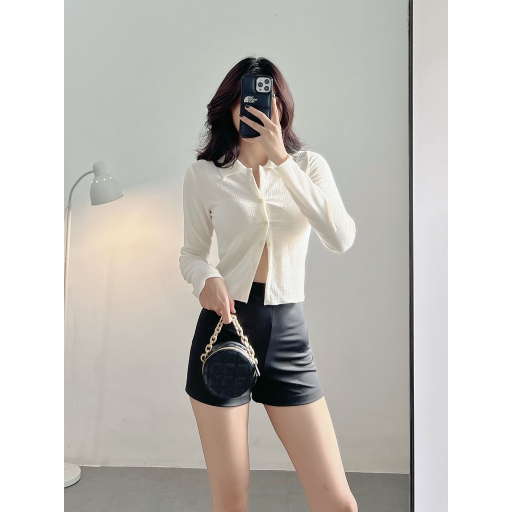 Áo croptop nữ tay dài HHVINTAGE kiểu polo nút cài Top A17