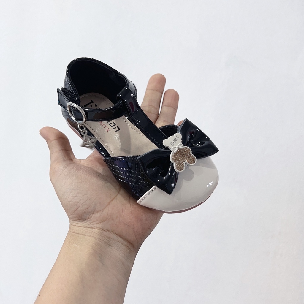 Giày búp bê cho bé gái da bóng họa tiết nơ gấu dễ thương mã mới 9007