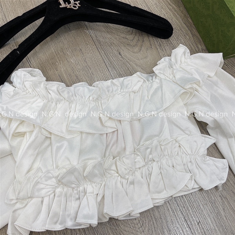 ❣️ Áo trễ vai bánh bèo siêu xinh. Size S M