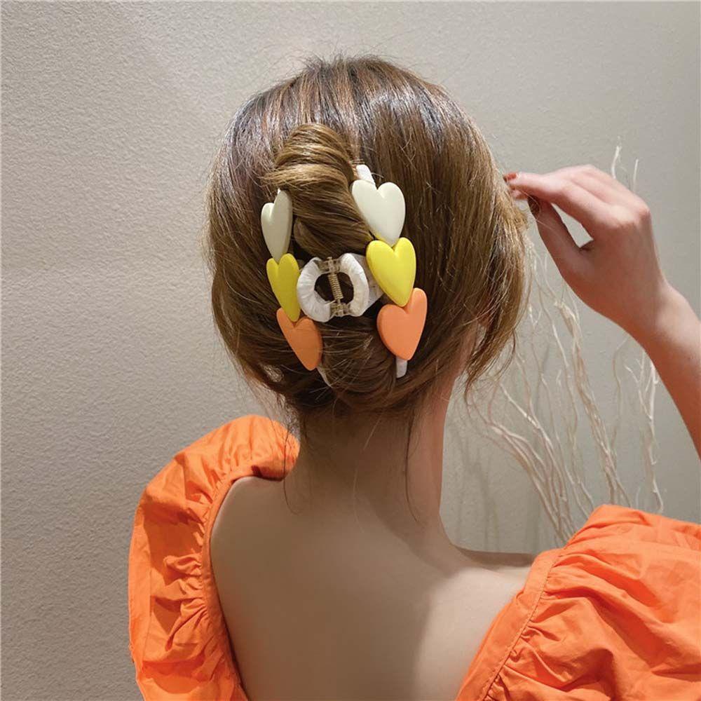 Kẹp Tóc Hình Trái Tim Màu Khaki / Cà Phê Dễ Thương