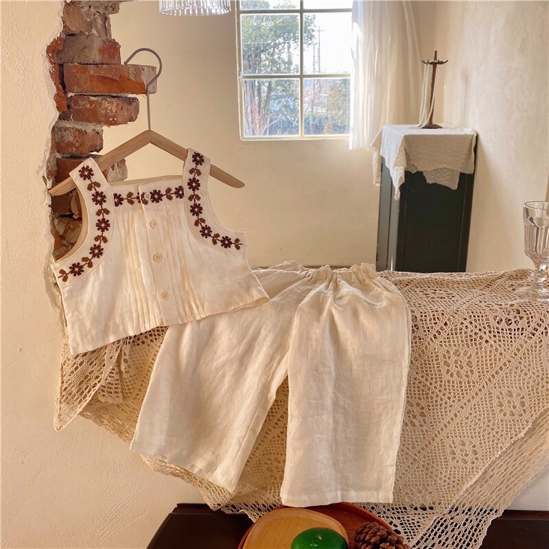 Set thêu hoa bé gái