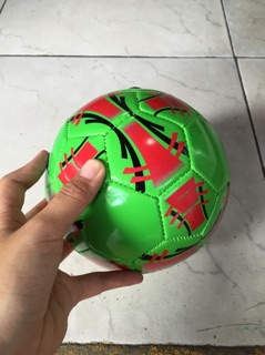 Banh da đá bóng số 2
