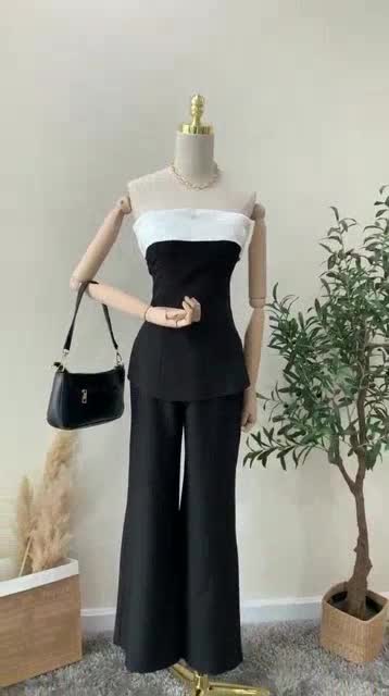 Áo cúp ngực đen viền trắng xẻ lai | BigBuy360 - bigbuy360.vn