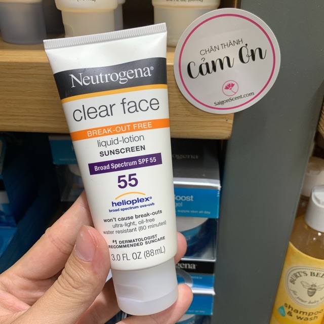 Kem chống nắng da mụn Neutrogena Clear Face Break-Out Free Liquid Lotion SPF 55 ( 88mL )