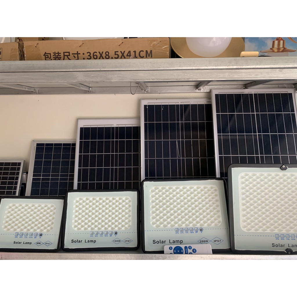 ĐÈN NĂNG LƯỢNG MẶT TRỜI SOLAR LAMP- Công suất 50W-100W-200W-300W công nghệ IP67 chống nước, Cảm biến hồng ngoại