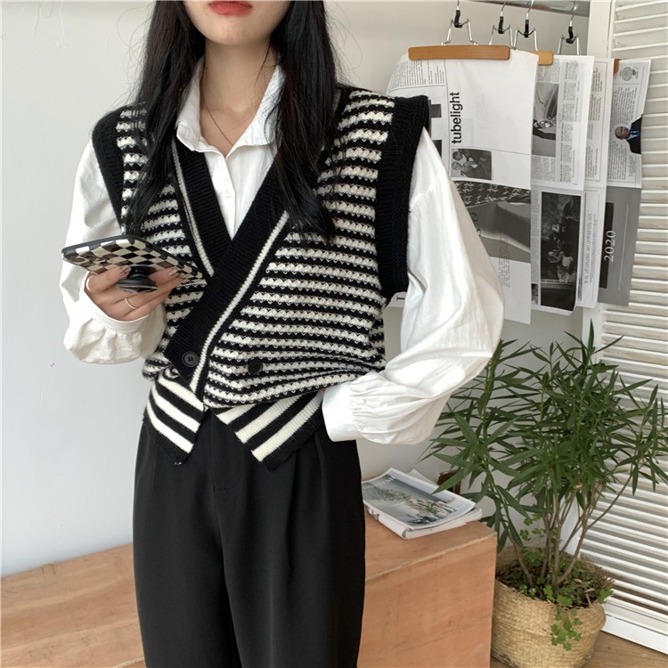 Áo Gile Len Kẻ Ngang Vạt Chéo Ulzzang - Titto Closet | BigBuy360 - bigbuy360.vn