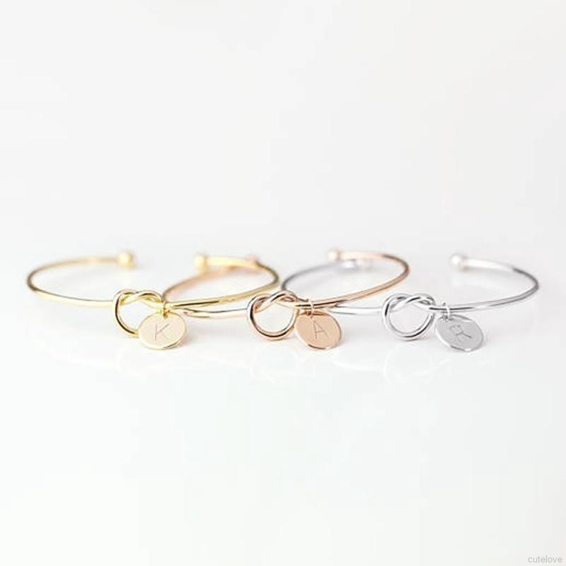 Vòng Tay Hợp Kim Mặt Chữ Cái Đơn Giản Thời Trang | BigBuy360 - bigbuy360.vn