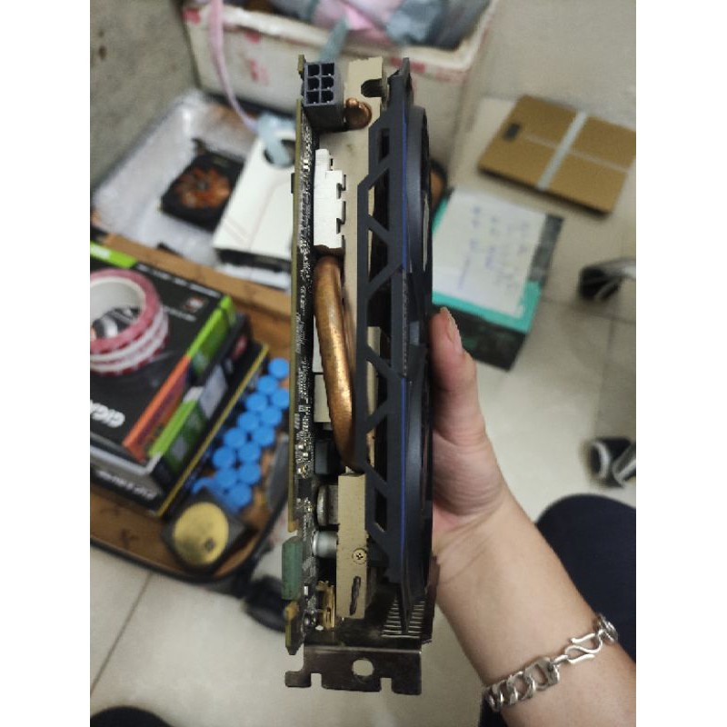 card màn hình giga 960 2g d5 2fan | BigBuy360 - bigbuy360.vn