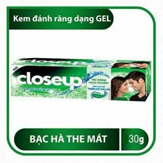 Kem đánh răng Closeup bạc hà 30 Gam