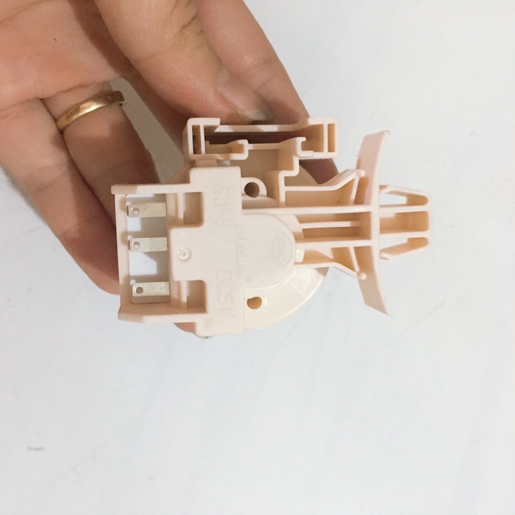 Phao áp lực nước máy giặt Toshiba cửa ngang - Cảm biến mực nước máy giặt Toshiba cửa ngang