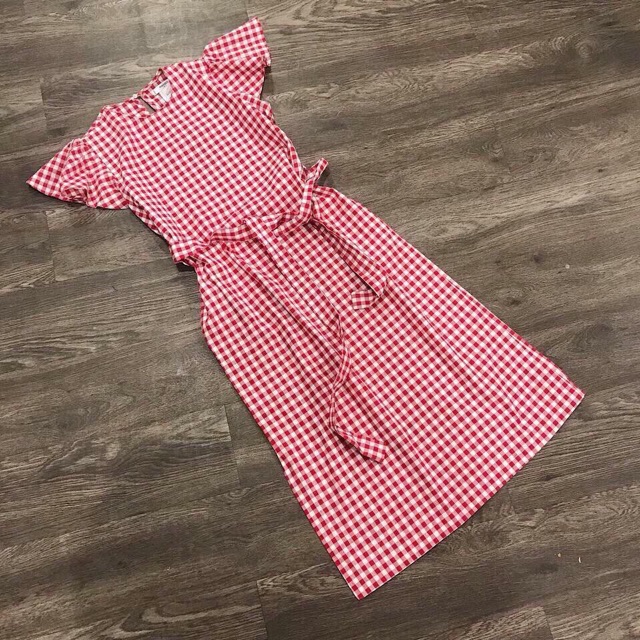 Đầm caro cánh tiên