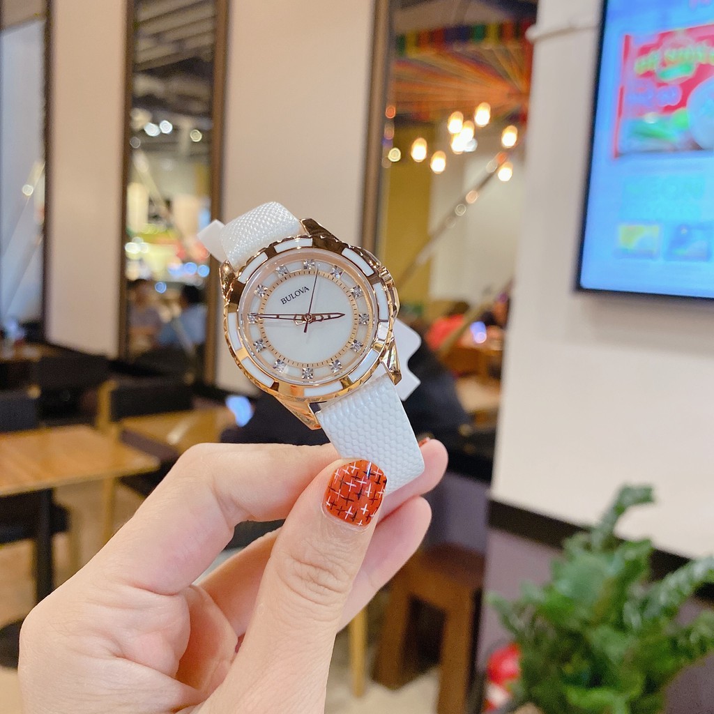 Đồng hồ nữ chính hãng Bulova Diamond 98P119- Máy quartz pin - Kính khoáng
