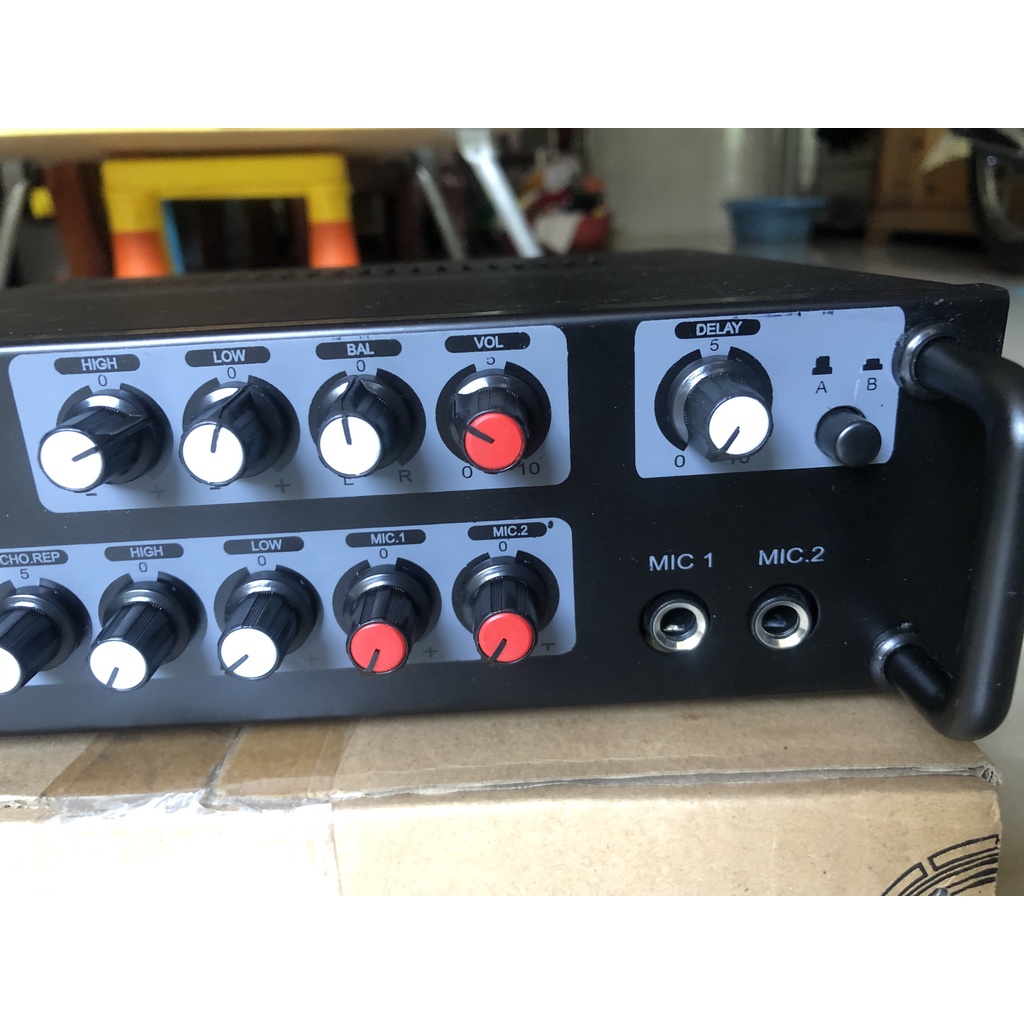 Amply Karaoke mini AC / DC 12V CALIFLOWER 888S