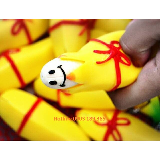 Móc khoá squishy quả chuối bóp ra mặt cười ngộ nghĩnh