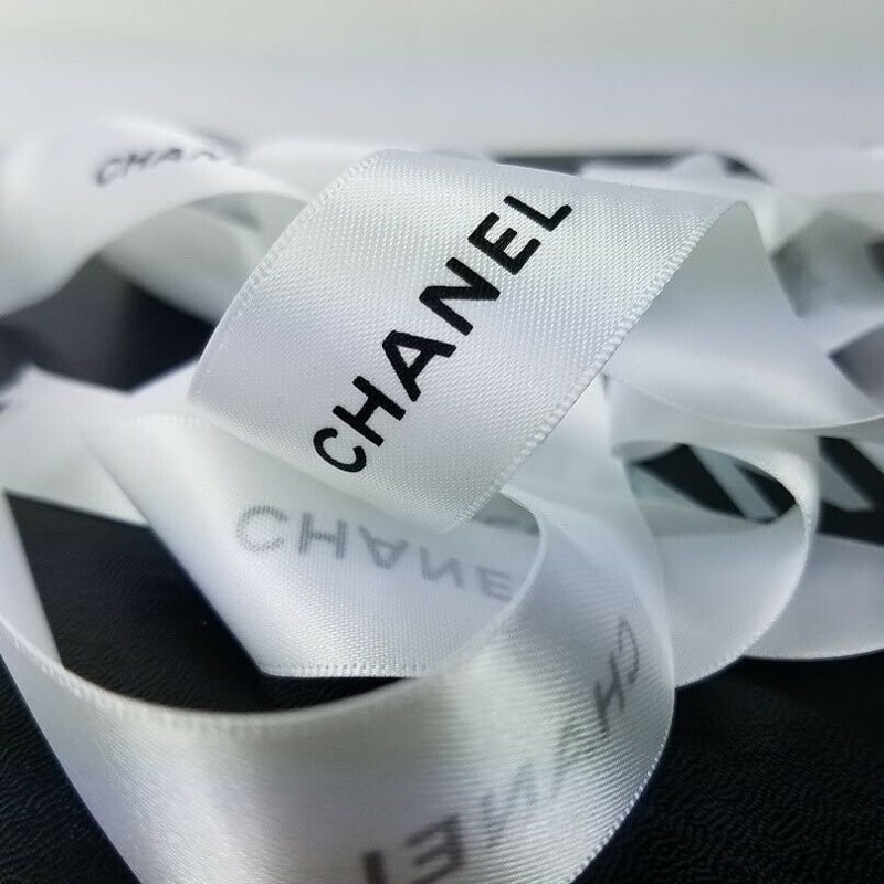 Ruy Băng Dây Trắng Chữ Đen CHANEL Ribbon