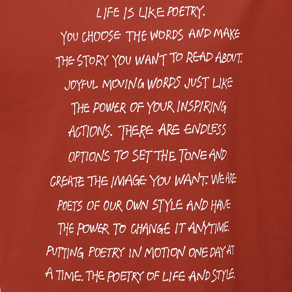 Áo thun dài tay GU Nữ Life Is Like Poetry DÁNG RỘNG - XẺ TÀ ❤️