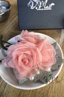Cài áo hoa hồng cao cấp