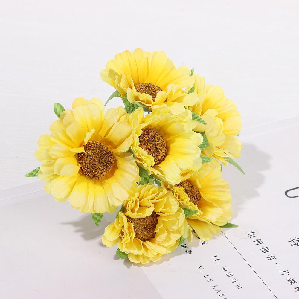 Bó Hoa Cúc Giả Trang Trí Tiệc Cưới