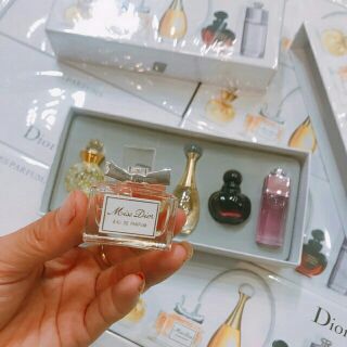 SET NƯỚC HOA MINI DIOR + set nước hoa mini 20 lọ