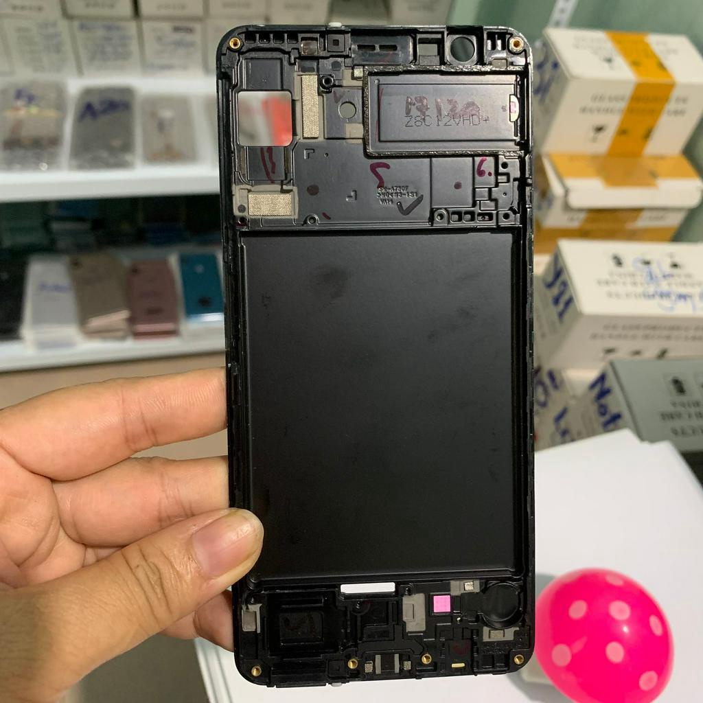 sườn đỡ màn samsung A750 ZIN