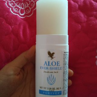 Lăn khử mùi Aloe EVER-SHIELD