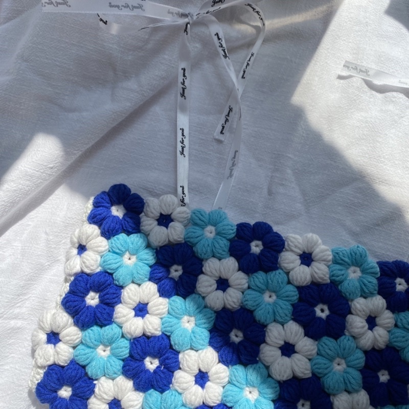 Áo len bông hoa handmade / Áo bông hoa bằng len handmade