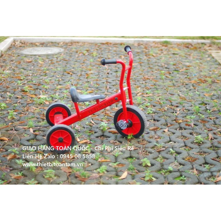 Xe đạp màu đỏ đơn 3 bánh tự cân bằng cho bé