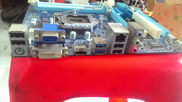 Main H61 Gigabyte 4 Khe Ram | BigBuy360 - bigbuy360.vn