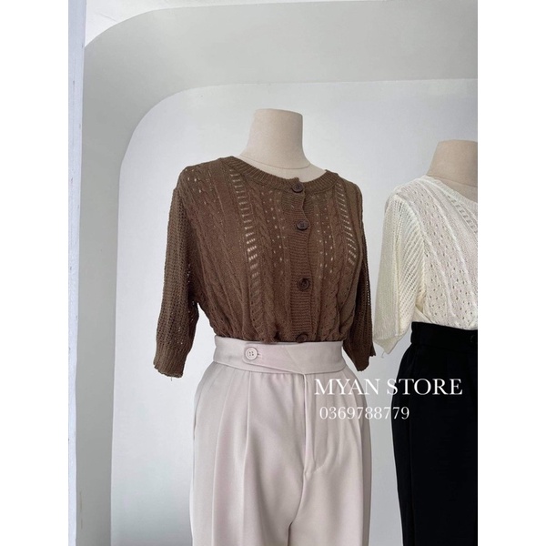 Áo len cộc tay lỗ nhỏ mở khuy 6 cúc A092104
