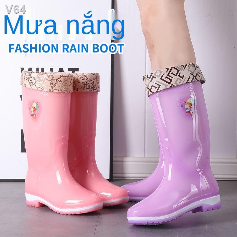 ✽◑⊕Kẹo ống dài ủng đi mưa của phụ nữ cao trong suốt giày thời trang mặc bên ngoài dễ thương thạch nước chống thấm không