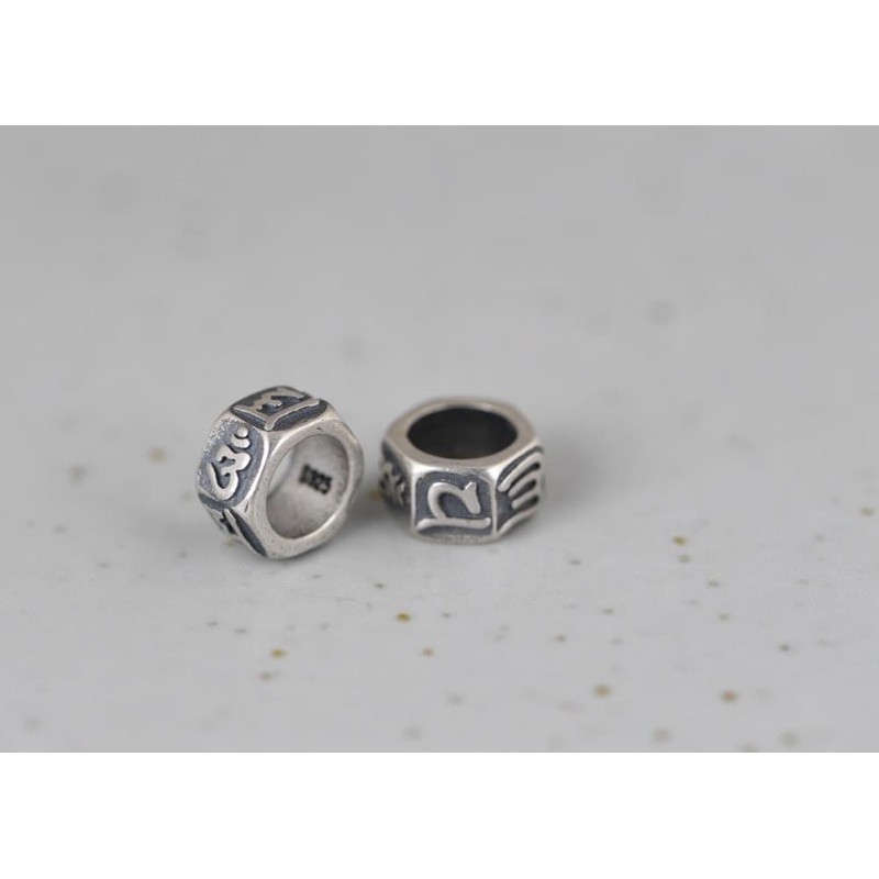 CHARM BẠC THÁI PHẬT GIÁO OM MANI PADME HUM S925