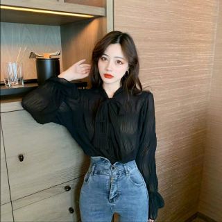 (SẴN) Áo sơ mi thắt nơ mỏng B3