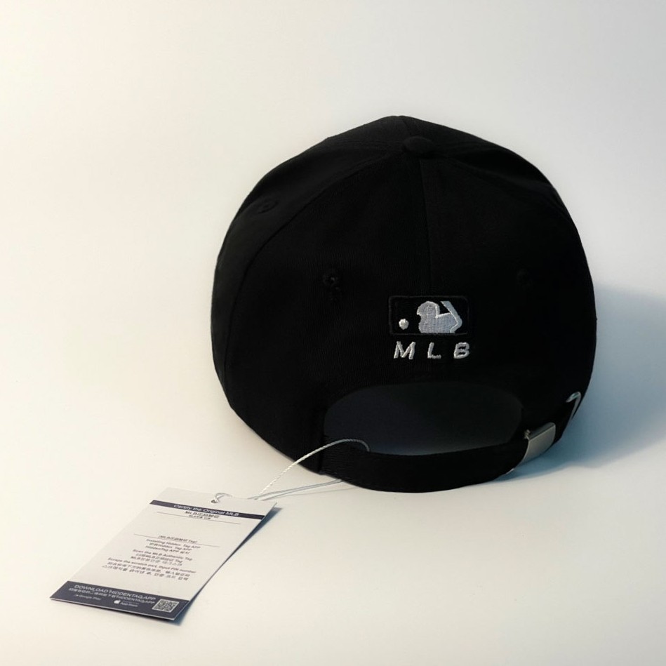 Mũ nam cao cấp màu đen logo đen thể thao dành cho cả nam và nữ có hộp đầy đủ tem mác