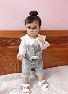 set học sinh bé gái